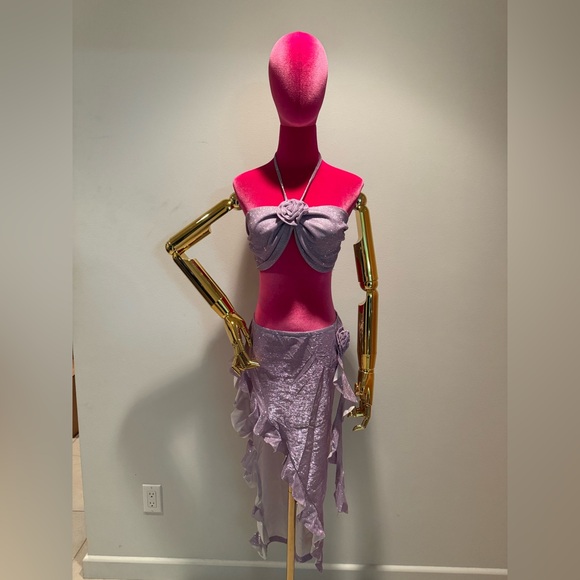 💜Sparkly lilac bra top and ruffle skirt heart 💜 - Picture 1 of 5